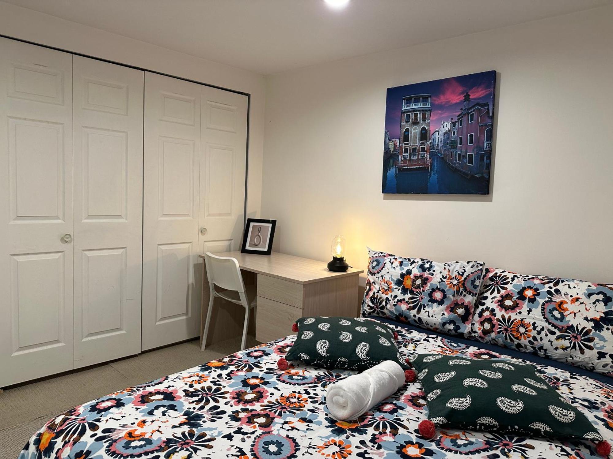Private Room In A Shared House Vancouver Esterno foto