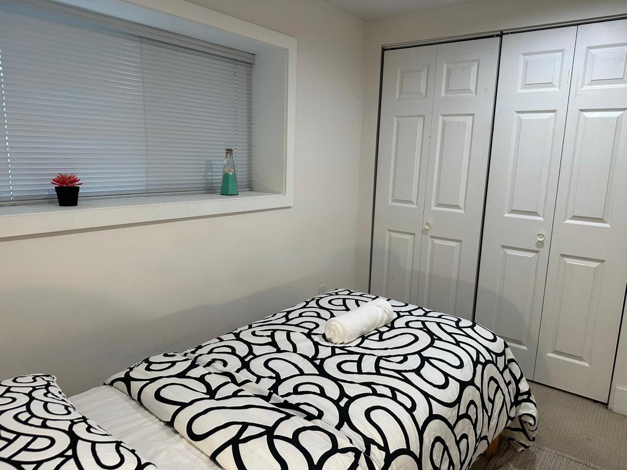 Private Room In A Shared House Vancouver Esterno foto